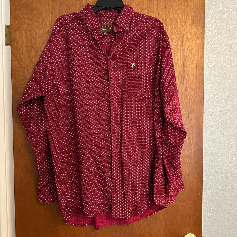Men's Ariat Red Patterned Shirt
